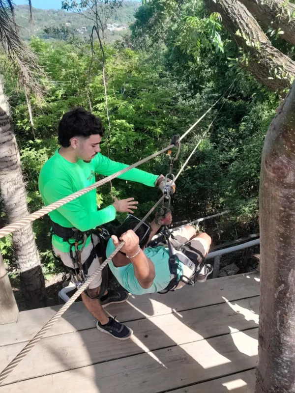 Zipline in roatan